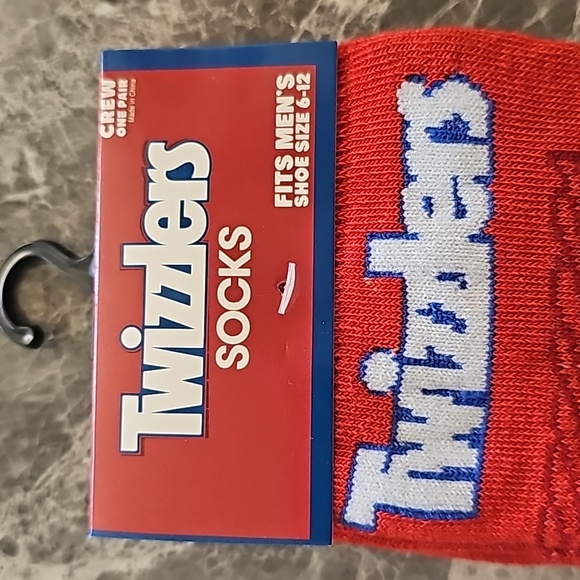 SOLD...! ODD SOCKS TWIZZLERS Theme Crew Socks emphasizing individuality - Picture 4 of 5